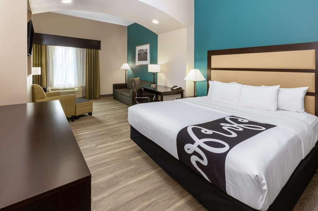 La Quinta Inn & Suites By Wyndham Durant Pokoj fotografie
